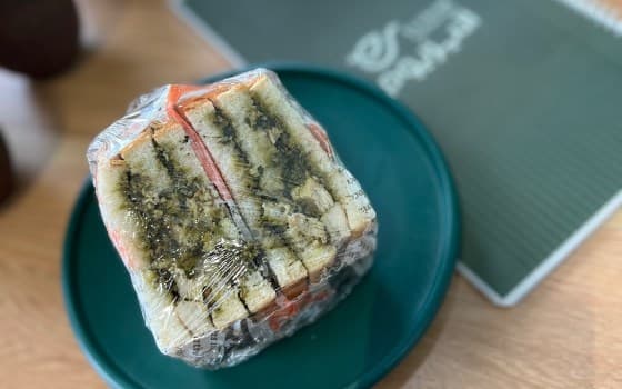 رینبو مرغ و پستو