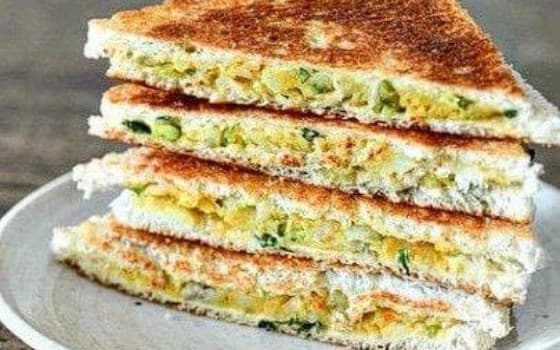 اسنک مرغ و سبزیجات